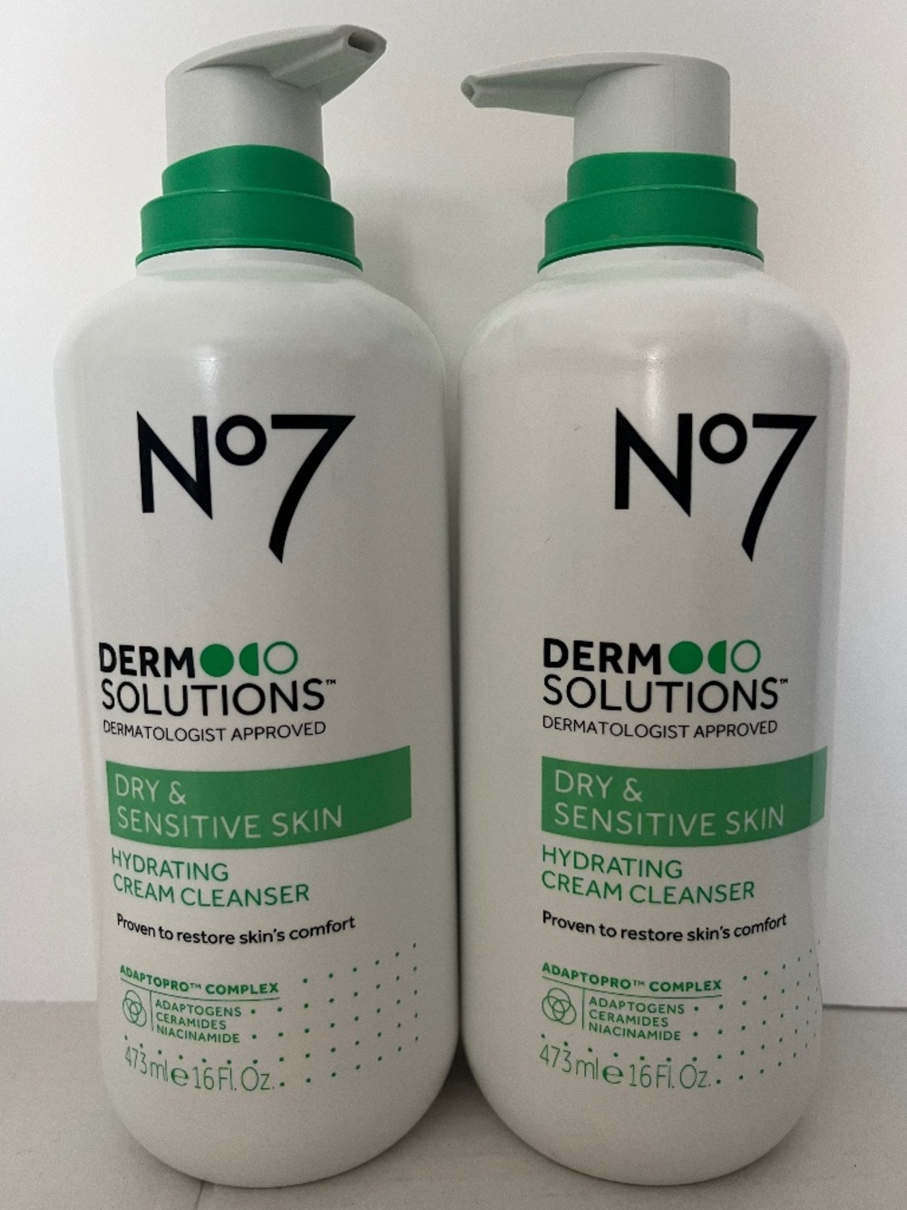 No7 Derm Solutions Dry & Sensitive Skin Hydrating Cream Cleanser